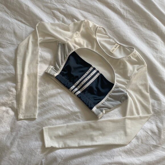 Frankie Collective Adidas Crop Top – Size M - Picture 1 of 3